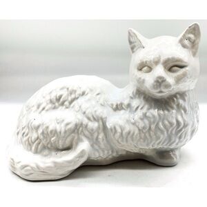 Vintage Large Ceramic Cat  Statue Figurine White Persian Cat MCM 7.5"